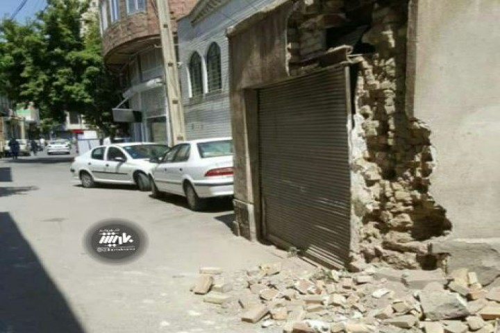 وضعیت یکی از خانه های کوچک خیابان امام