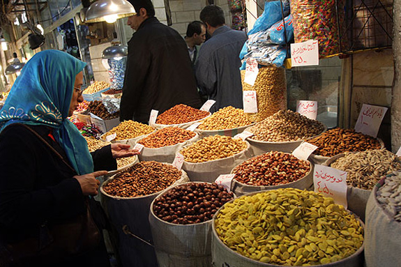 143 فقره تخلف در بازار شب یلدا ثبت شده است