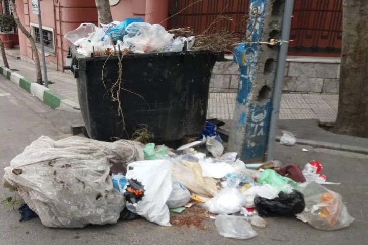 مکانیزه‌سازی سطل‌های زباله؛ اصلی فراموش شده در میان مسئولان شهری ارومیه