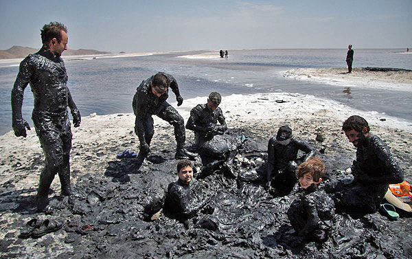 احیای ظرفیت‌های درمانی دریاچه ارومیه ضرورتی که مغفول مانده است
