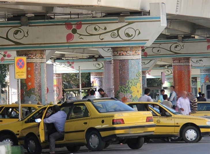 ارومیه؛ شهر تاکسی‌های بدون مسافر