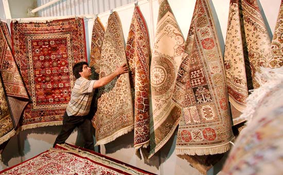 ظرفیت فراموش شده فرش دستباف برای رونق اقتصاد آذربایجان‌غربی 