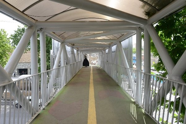 پل‌های عابر پیاده ارومیه نیازمند اصلاح و افزایش