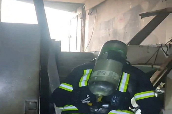 انفجار و آتش‌سوزی در پارکینگ یک ساختمان سه‌طبقه واقع در کوی جهادگران میاندوآب