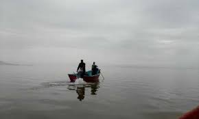 دسترسی به جزایر دریاچه ارومیه بوسیله قایق میسر شد (+عکس)