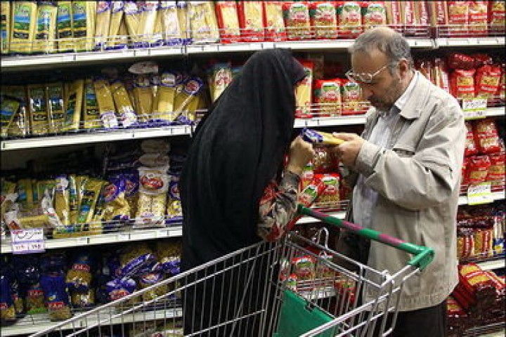 افزایش قیمت لحظه‌ای مواد غذایی؛ کابوس شبانه شهروندان ارومیه‌ای