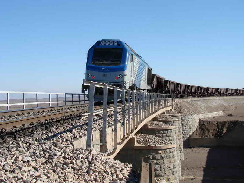 مدیرعامل منطقه آزاد ماکو: ایجاد راه آهن ماکو - تبریز از خواسته های منطقه آزاد ماکو است