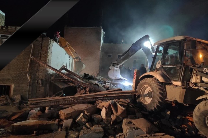 هشت کشته و زخمی در پی انفجار مواد محترقه در خانه‌ای در بوکان