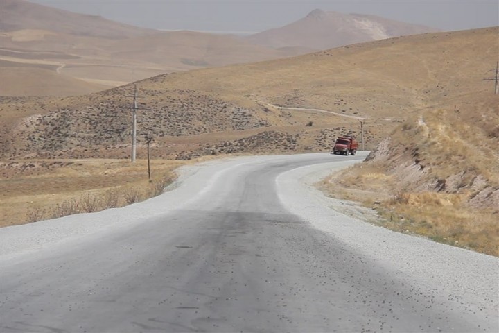 ضرورت رسیدگی به زیر ساختهای فنی جاده بین المللی سرو