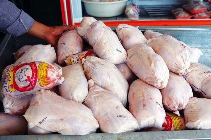 گوشت مرغ از امروز به میزان نیاز وارد بازار می‌شود