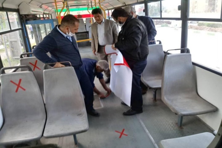 اجرای طرح فاصله‌گذاری اجتماعی در ناوگان اتوبوس شهری ارومیه