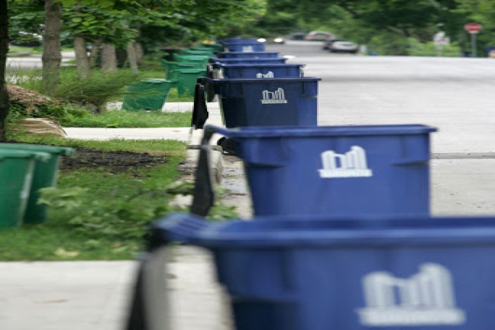 کمبود سطل زباله یکی از معضلات شهری