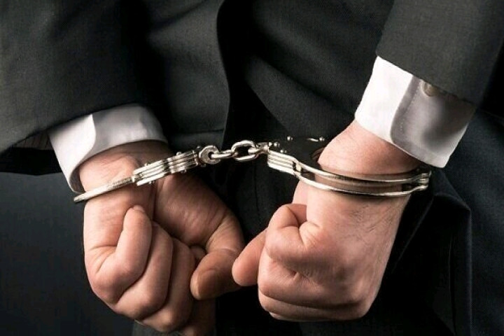 دستگیری معاون اداره امور مالیاتی آذربایجان غربی و ۳۱ متهم دیگر