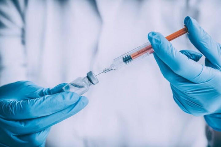 بی توجهی مسئولان به توزیع واکسن آنفولانزا در پاییز سخت