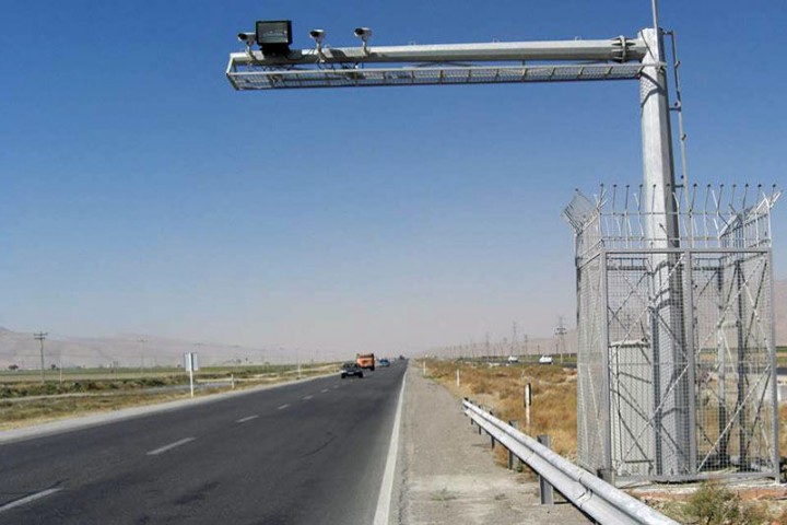 7 درصد از ترددهای محورهای ارتباطی آذربایجان‌غربی با تخلف سرعت غیر مجاز