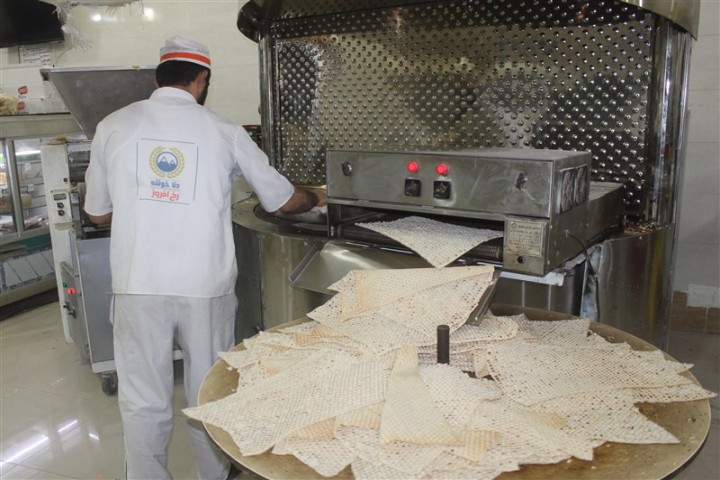 هیچ‌گونه افزایش قیمت در تعرفه فروش نان سنتی در ارومیه وجود ندارد