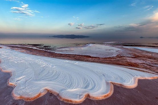 اجرای پارک ملی دریاچه ارومیه جهت جلوگیری از وقوع ریزگردها