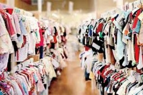 کاهش قدرت خرید بازار پوشاک را متروکه کرده است
