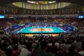 میزبانی ارومیه در والیبال جام باشگاه‌های آسیا بلاتکلیف ماند/ مسئولان شهری عقب کشیدن