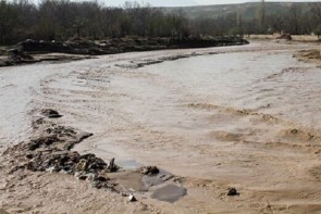 روستاهای سلماس درگیر سیلاب/5 نفر مصدوم شدند