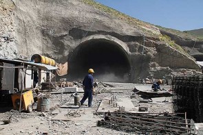 ساخت تونل‌ آزادراه ارومیه_تبریز پیشرفت 10 درصدی دارد