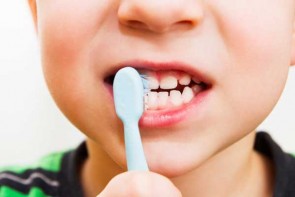 پوسیدگی دندان شیری رشد جوانه‌های دائمی را مختل می‌کند