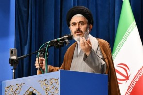 تاکید امام جمعه ارومیه بر نقش انتخابات در امنیت و عزت کشور