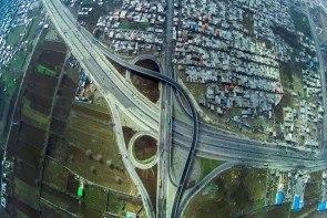 باترافیک شهر ارومیه چه میتوان کرد؟لزوم داشتن نگاهی زیرساختی برحل مشکل ترافیکی شهر