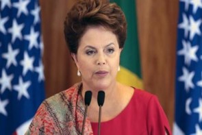 رئیس جمهور برزیل موقتاً برکنار شد