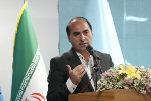 تکمیل زنجیره طلا در آذربایجان غربی از اولویت های توسعه صنعتی است تکمیل زنجیره طلا در آذربایجان غربی از اولویت های توسعه صنعتی است