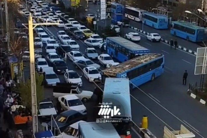 ترافیک خیابان عطایی، شهروندان را کلافه کرد!