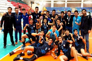 قهرمانی تیم والیبال نوجوانان شهرداری ارومیه در رقابت‌های کشوری