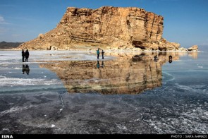 این روزهای دریاچه ارومیه (عکس)