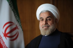 روحانی:کسانی که ادعا می‌کردند ایران نباید آب سنگین داشته باشد، امروز از ایران آب سنگین می‌خرند