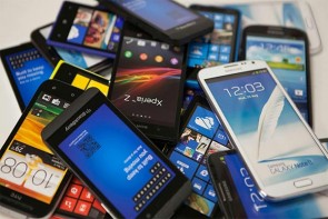 کاهش تعرفه واردات موبایل تا ۵ درصد