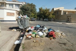 انبوه زباله‌ در معابر شهری؛ معضلی که شهروندان ارومیه‌ای را کلافه کرده ‌است