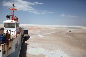 فاجعه ای بزرگ 95 درصد از دریاچه ارومیه خشک شده است